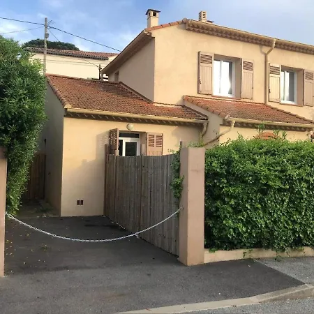 Lavande Holiday home *
